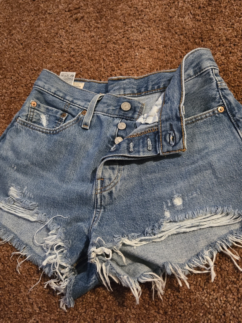 Levi Strauss Women's Levis Button Fly Jean Shorts W27